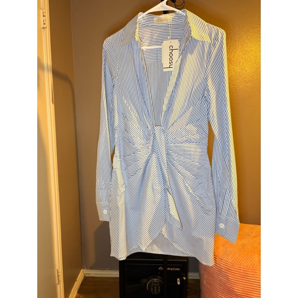 Choosy Pinstripe Longsleeve Dress Deep V Neck White Blue Womens Size 0 NWT